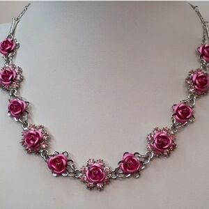 Avon Pink Metal Roses Collar Necklace